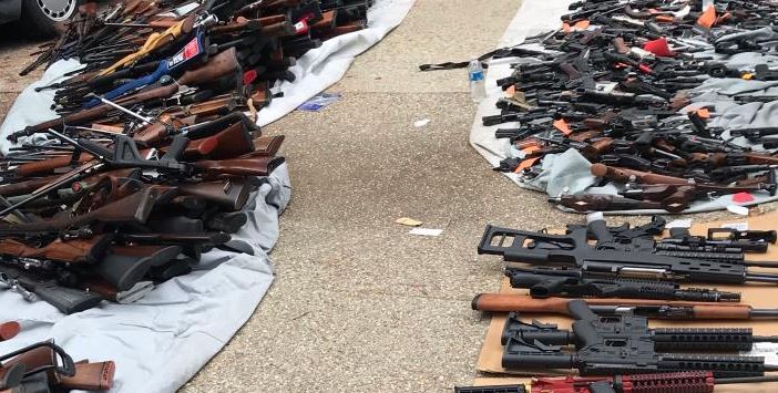 ΗΠΑ: 214 δήμαρχοι καλούν τη Γερουσία  να ελέγξει την αγορά των όπλων 