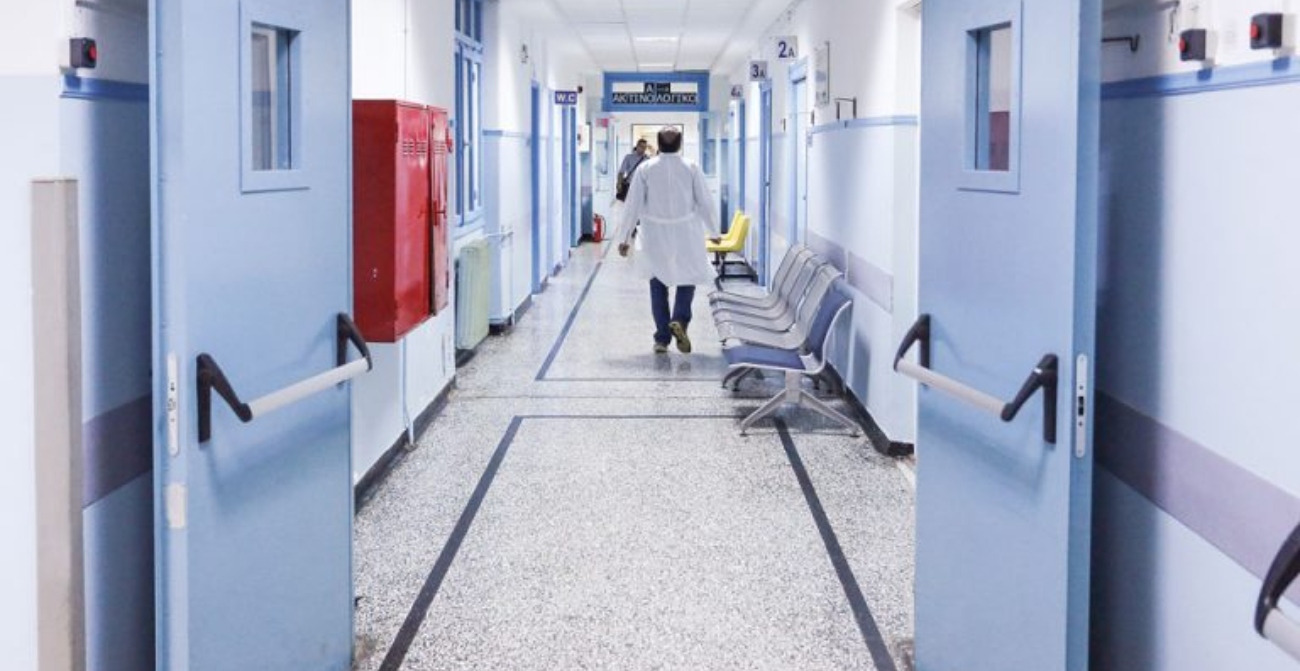 Καταγγελίες: Γιατροί χρεώνουν ως επίσκεψη και ένα τηλεφώνημα - «Χρειάζεται αναδιοργάνωση το σύστημα Υγείας»