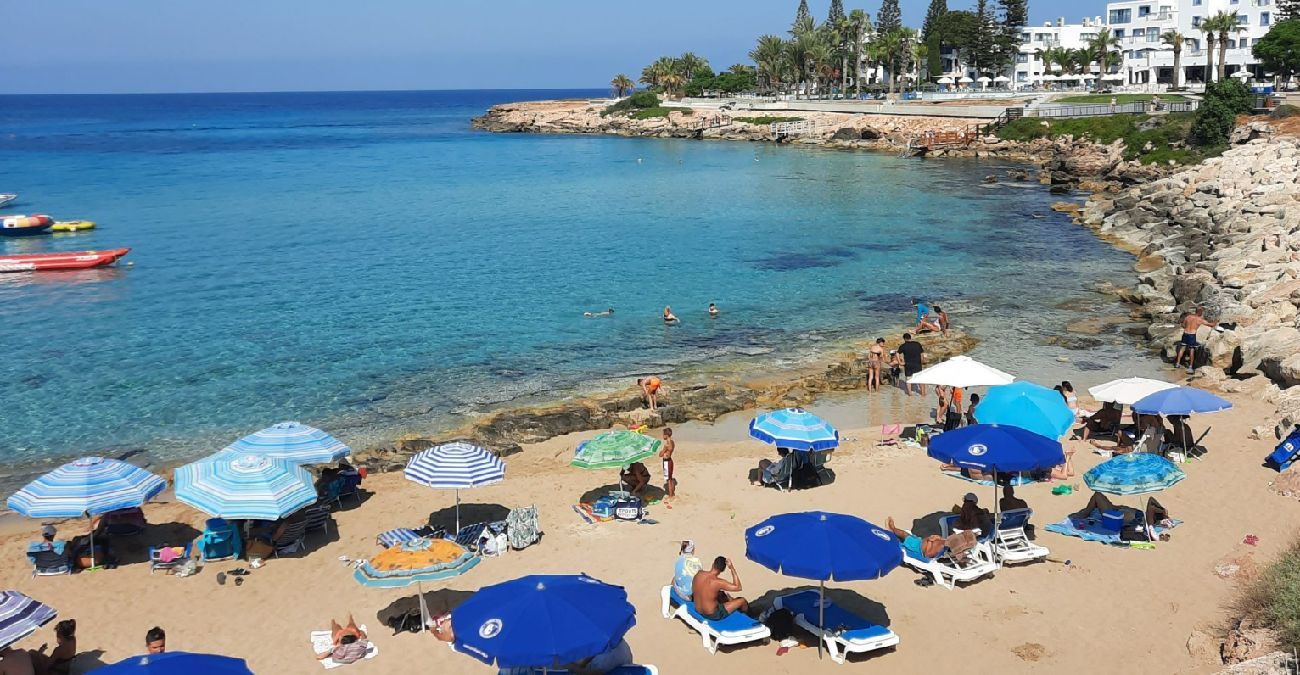 Πρωτιά για την Κύπρο: Διαθέτει τα καθαρότερα νερά για κολύμβηση στην Ευρώπη