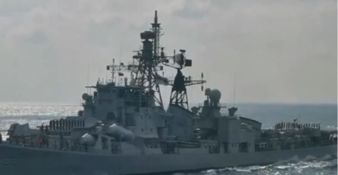 Η Ρωσία επιβεβαίωσε πως πλοίο της υπέστη ζημιές από ουκρανικό πλήγμα