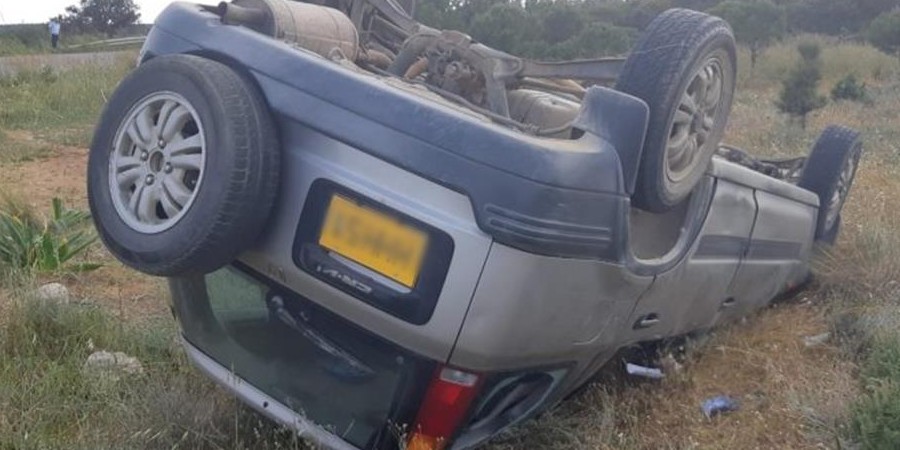 Ελληνοκύπρια απώλεσε τον έλεγχο του οχήματός της στα κατεχόμενα - Δείτε φωτογραφία από το αναποδογυρισμένο αυτοκίνητο 