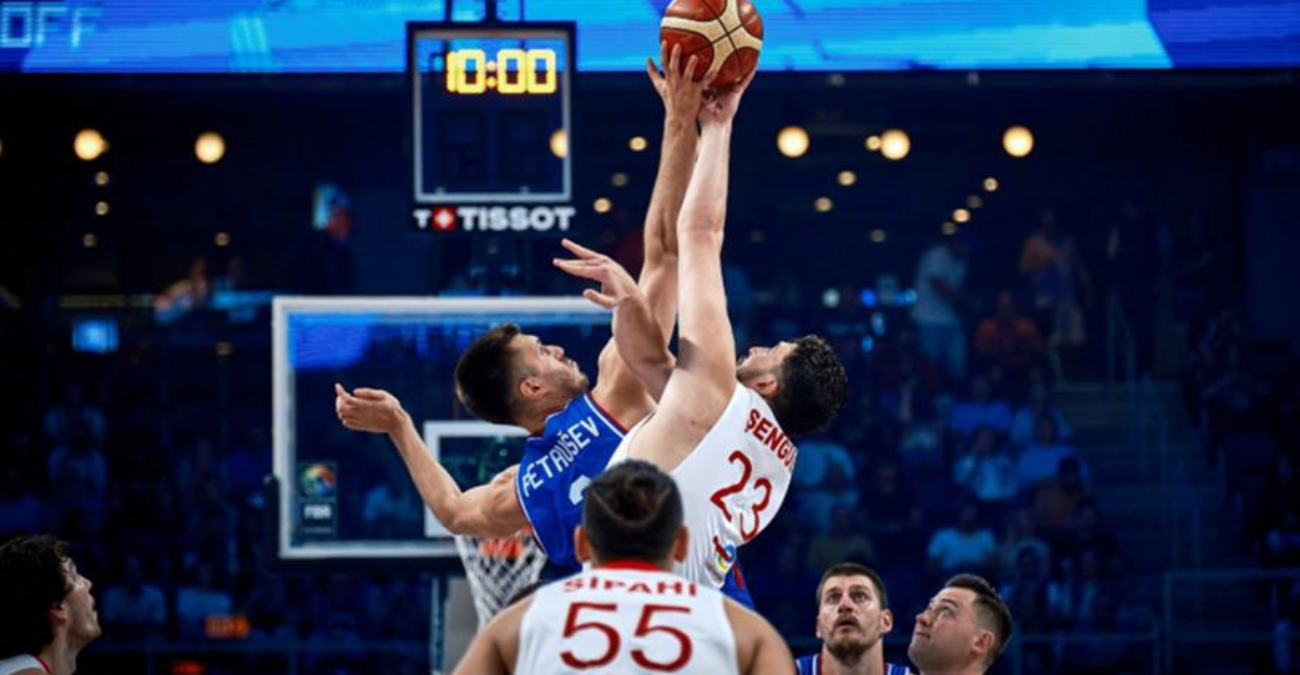 Τα πρώτα τέσσερα ζευγάρια της φάσης των «16» στο EuroBasket 2025