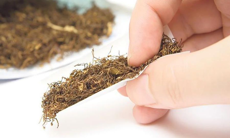 Από καπνό μέχρι… πολυτελές ρολόι – Με γεμάτες βαλίτσες από αδήλωτα προϊόντα πιάστηκαν πέντε επιβάτες – Δείτε φωτογραφίες