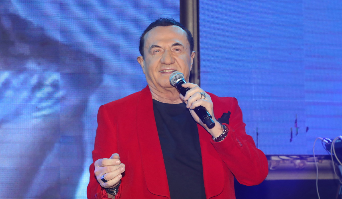 Λευτέρης Πανταζής: Με πήρε η Άντζελα και μου λέει: «Ξαναγύρισες ε;» και της λέω…»
