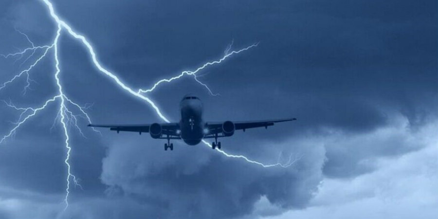 Κεραυνός χτύπησε αεροπλάνο πτήσης Αθήνα-Θεσσαλονίκη - Επιβάτης περιγράφει την τρομακτική περιπέτεια