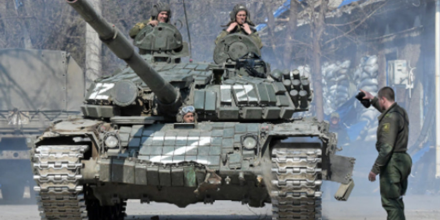 Ουκρανία: Ενισχύει τις δυνάμεις της η Ρωσία με στόχο Ντονμπάς και Οδησσό - Όπλα ζητά ο Ζελένσκι