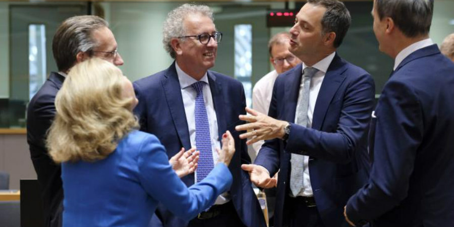 Αξιωματούχος ΕΕ εκτιμά επιδείνωση οικονομικών προβλέψεων της Κομισιόν την Πέμπτη