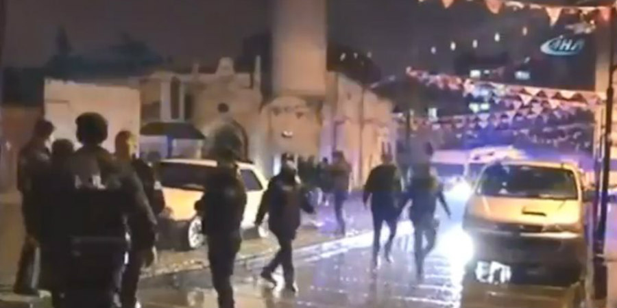 Ρουκέτες από την Συρία έπληξαν τουρκικό τέμενος - VIDEO ΣΚΛΗΡΕΣ ΕΙΚΟΝΕΣ