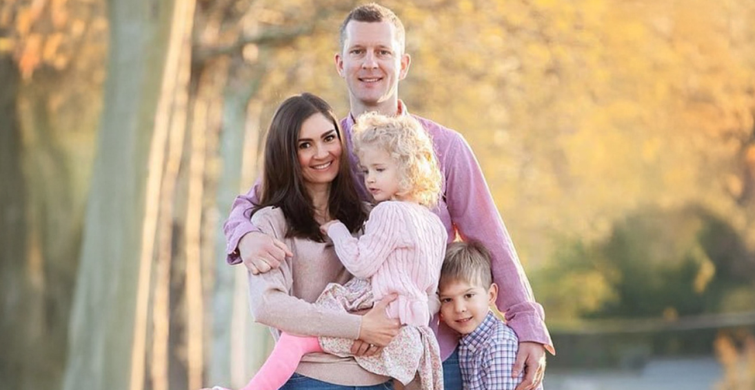 Οικογενειακή τραγωδία: Μητέρα σκότωσε τα δύο παιδιά της ενώ ο σύζυγός της έλειπε σε επαγγελματικό ταξίδι στη νότια Αμερική