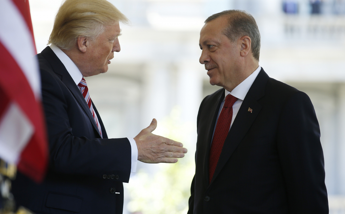 Η Άγκυρα διαψεύδει ΗΠΑ για περιεχόμενο τηλεφωνικής επικοινωνίας Τραμπ-Ερντογάν