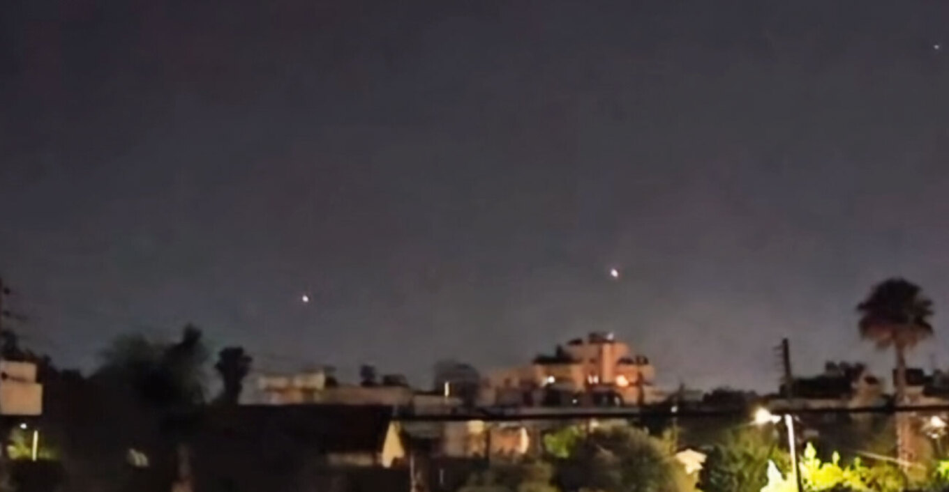 Video: Οι πύραυλοι του Ιράν φάνηκαν μέχρι τη Λεμεσό -  Καταγράφηκαν και από Κύπρο οι επιθέσεις 