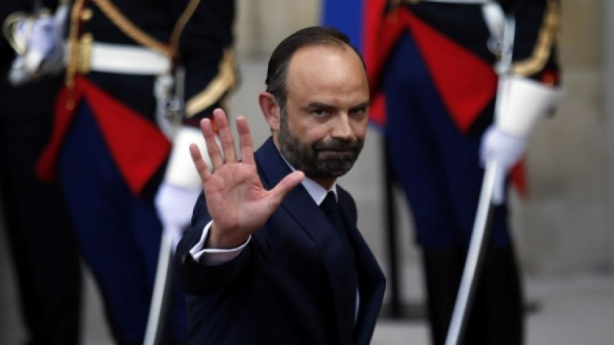 Γαλλία: Παραιτήθηκε η κυβέρνηση του Εντουάρ Φιλίπ  