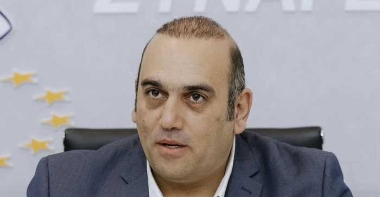Σφοδρή επίθεση Καρούσου για Παύλου και Αγγελίδη: «Δεν έπρεπε να αποδεχθούν τον διορισμό»