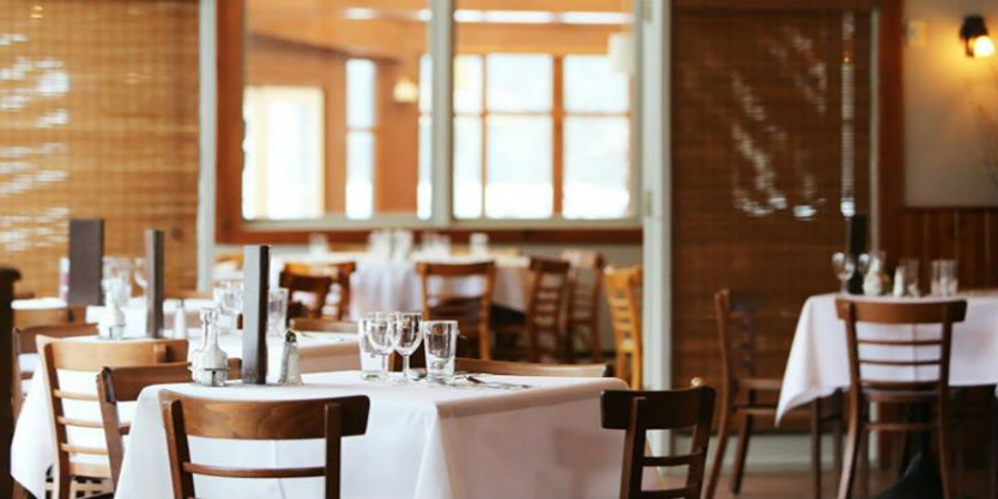 Κέντρα αναψυχής: Στην Βουλή η νέα νομοθεσία – «Αδιανόητο...ποινές μέχρι και φυλάκιση για παραβίαση του ωραρίου»