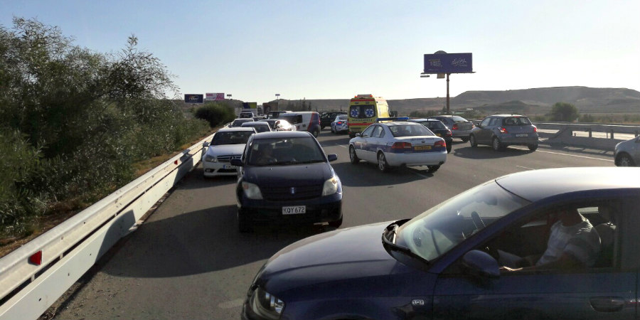 ΛΕΜΕΣΟΣ: Διαδοχικά τροχαία  προκάλεσαν κυκλοφοριακό κομφούζιο στον αυτοκινητόδρομο
