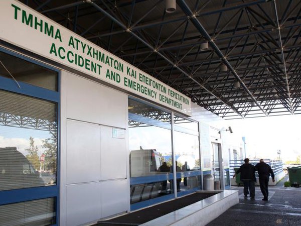 Προσοχή - Αύξηση λοιμώξεων: Με άδεια οι προσωπικοί γιατροί και γέμισαν οι Πρώτες Βοήθειες - «Επικίνδυνη» η πτώση της θερμοκρασίας