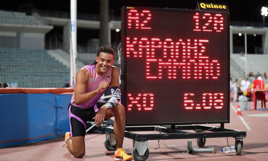ΒΙΝΤΕΟ: Δείτε το ΙΣΤΟΡΙΚΟ άλμα του Καραλή - 4ος καλύτερος όλων των εποχών!