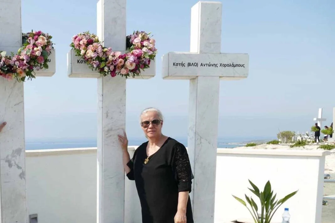 Στα λευκά το τελευταίο αντίο στην Πόπη Χριστοφόρου - Οι ξεκάθαρες οδηγίες που άφησε για την κηδεία της 