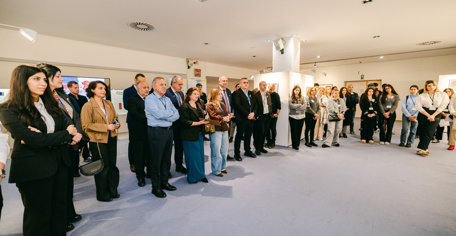 Πρωτοβουλία Λουκά Φουρλά: Η «Χρυσή Κορδέλα» φώτισε τις καρδιές στο Ευρωπαϊκό Κοινοβούλιο 