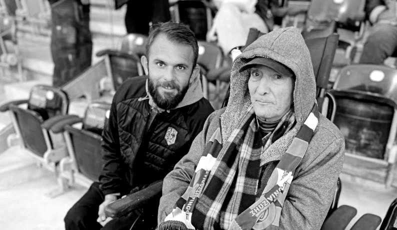 Θλίψη στη Λάρνακα: Έφυγε ο ΑΕΚΤΖΗΣ παππούς - «Είσαι και θα είσαι ο μάγκας μου, ο φίλος μου, το πρότυπό μου»