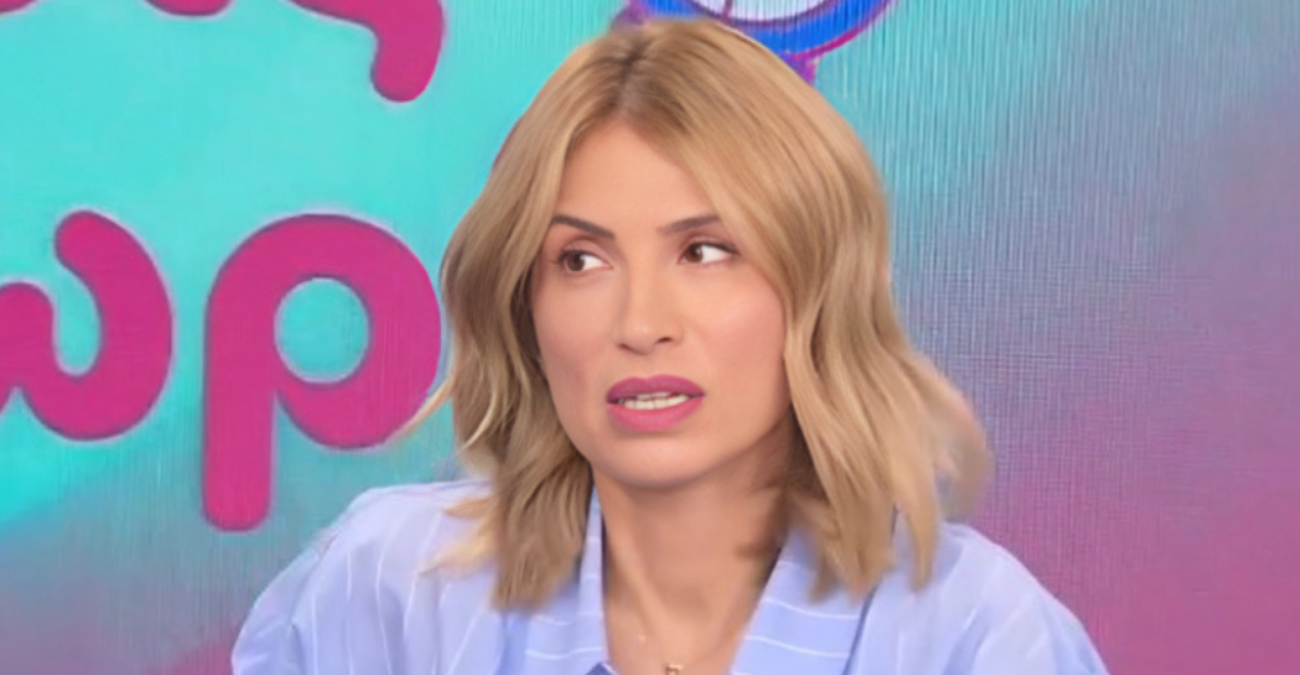 Μαρία Ηλιάκη: «Πάγωσε» στον αέρα της ΕΡΤ μαθαίνοντας για τον θάνατό του – «Έχει πεθάνει; Πότε; Αλήθεια;»