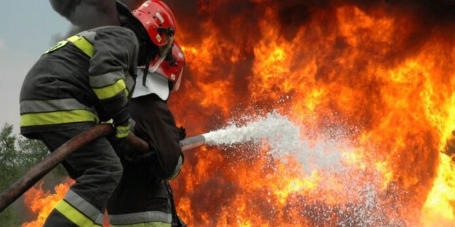 Ξέσπασε πυρκαγιά στην Τρεμιθούσα - Στη μάχη και τα πτητικά μέσα
