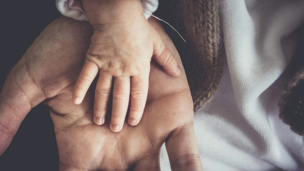 Άνδρας άλλαζε ονοματεπώνυμο κάθε χρόνο για να αποφύγει τη διατροφή παιδιού