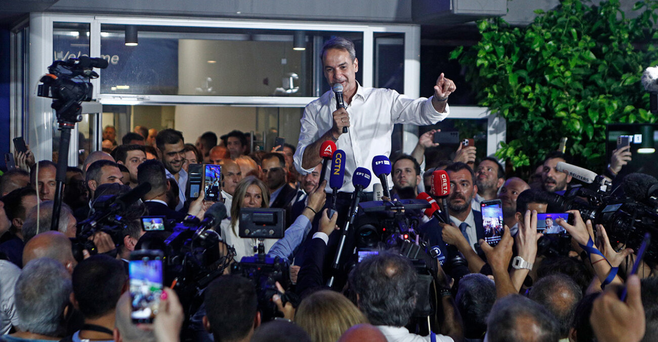 Εκλογές στην Ελλάδα: Τη Δευτέρα η ορκωμοσία Μητσοτάκη - Αυτοί είναι οι 300 βουλευτές της νέας Βουλής