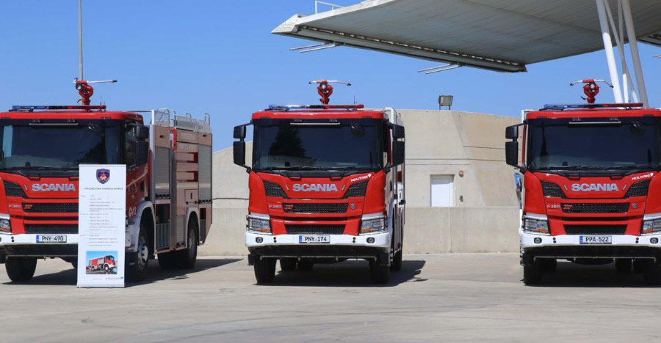 Έντονοι άνεμοι σήμαναν συναγερμό στην Πυροσβεστική: Σταματήστε εργασίες που μπορεί να προκαλέσουν πυρκαγιές