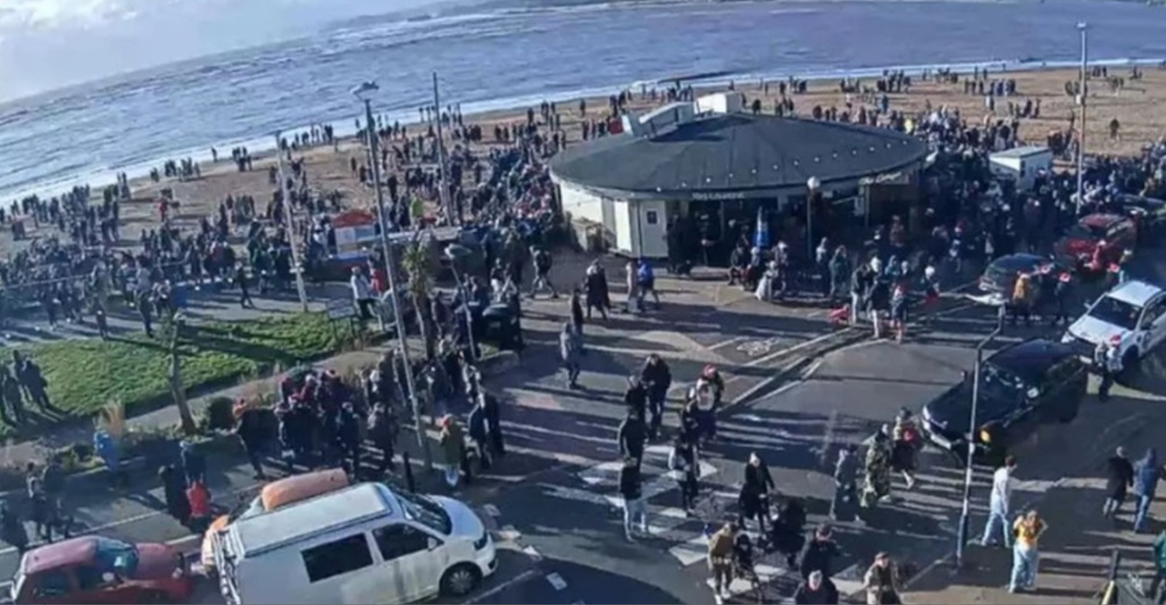 Ντέβον: Δύο άντρες που πήγαν για κολύμπι τα Χριστούγεννα αγνοούνται