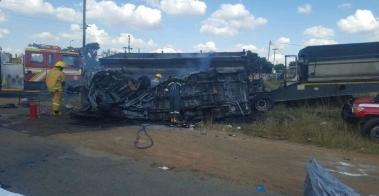 Λεωφορείο έπεσε από γέφυρα στη Νότια Αφρική - Τουλάχιστον 45 νεκροί