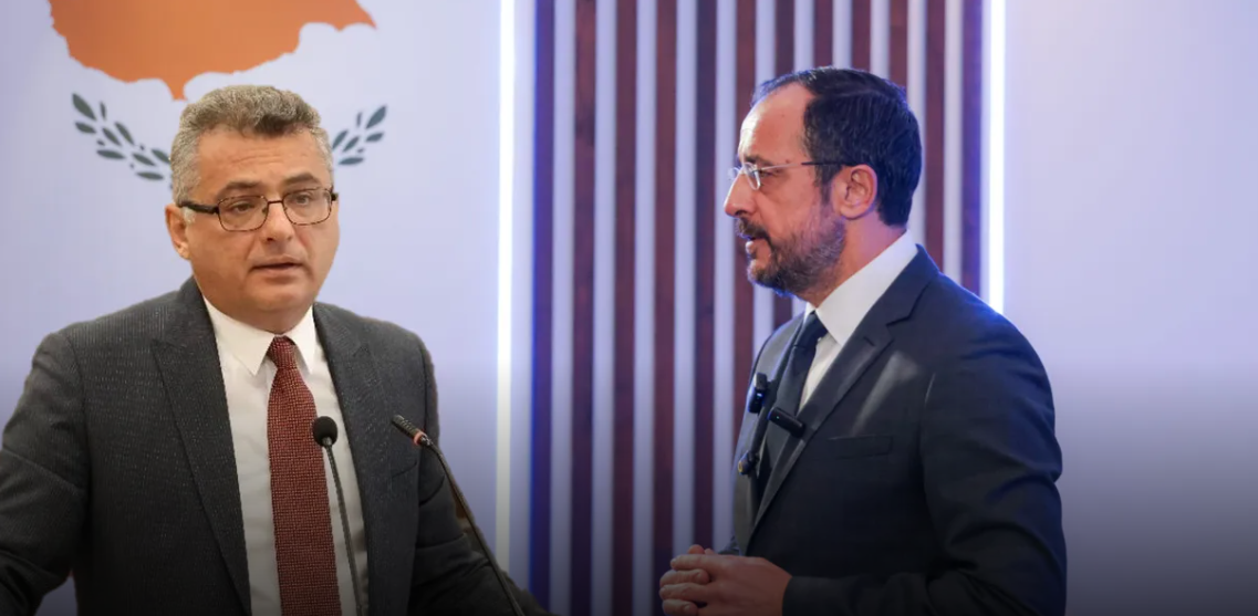 Έρχιουρμαν: «Όχι σε επικοινωνιακά παιχνίδια» – Βολές κατά Χριστοδουλίδη με φόντο την επίσκεψη στο σχολείο Ριζοκαρπάσου