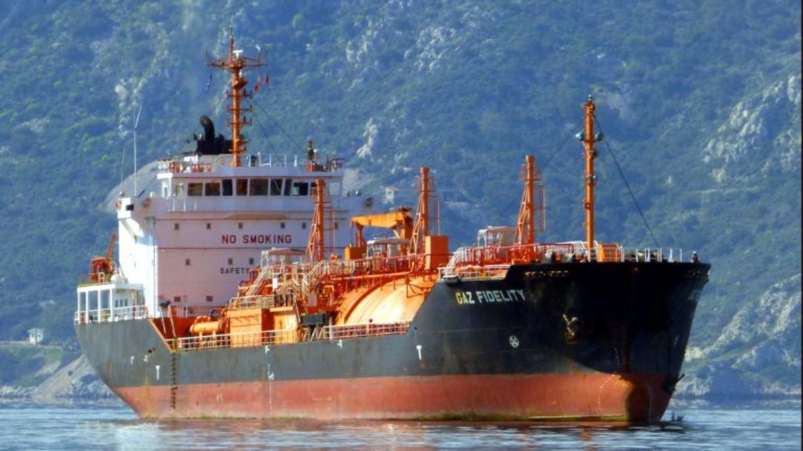 Έκρηξη σε δεξαμενόπλοιο υγραερίου στη Μαύρη Θάλασσα, νέα επίθεση ανεβάζει τον συναγερμό στη ναυσιπλοΐα