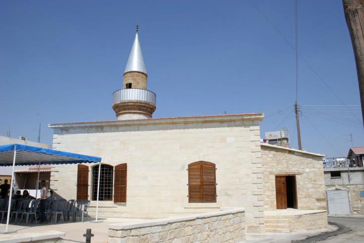 Απέτυχε αίτηση ακύρωσης εντάλματος έρευνας σε σχέση με την υπόθεση συνθημάτων στο τέμενος στην Επισκοπή