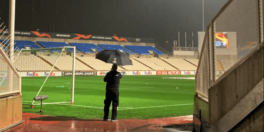 Πρόβλημα από αστραπή στο ΓΣΠ – Η κατάσταση καιρού στο γήπεδο