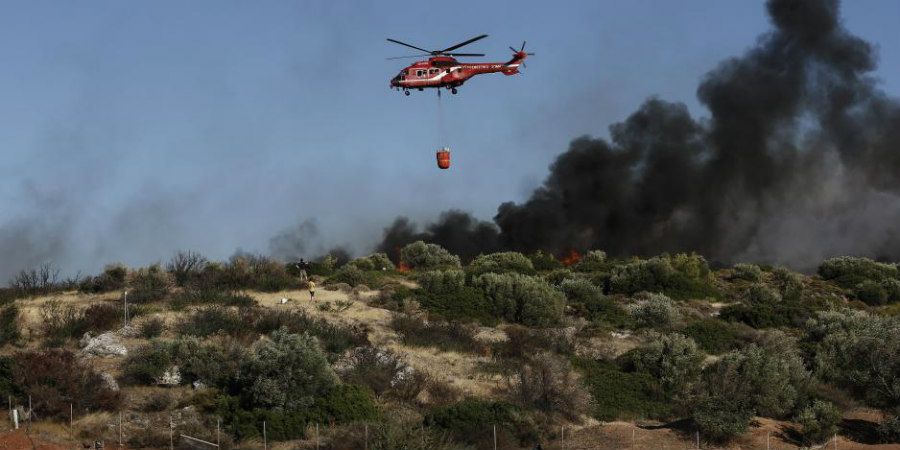 ΕΚΤΑΚΤΟ - ΛΕΜΕΣΟΣ: Πυρκαγιά κοντά σε χωριό - Πτητικά μέσα