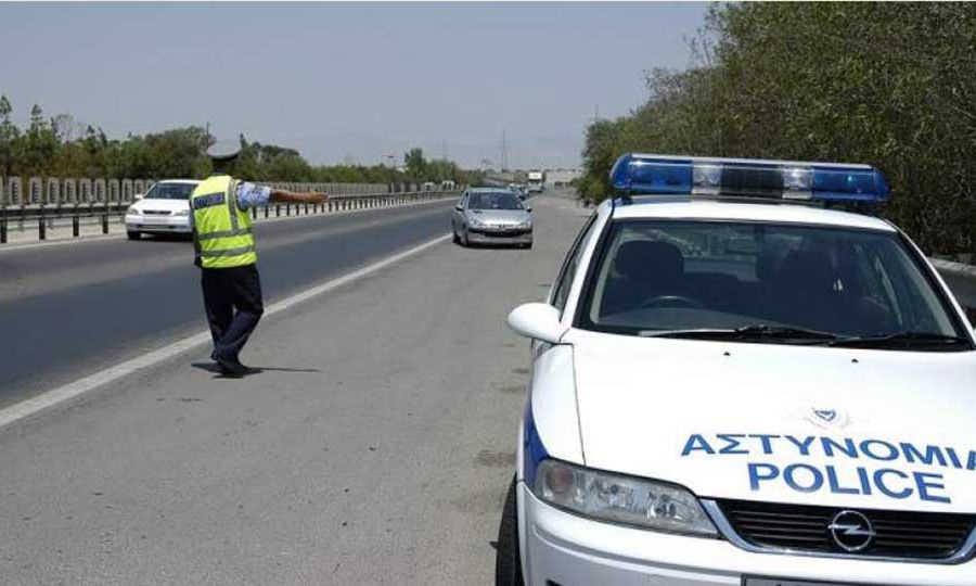 ΠΑΦΟΣ: Το παράκαναν οι οδηγοί - Δεκάδες καταγγελίες από Αστυνομία