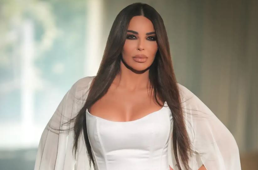 Βίντεο - Κέλλυ Κελεκίδου: Το νέο τραγούδι και η εξομολόγηση – «Όσο μεγαλώνω, απλοποιώ τη ζωή μου ακόμα περισσότερο»