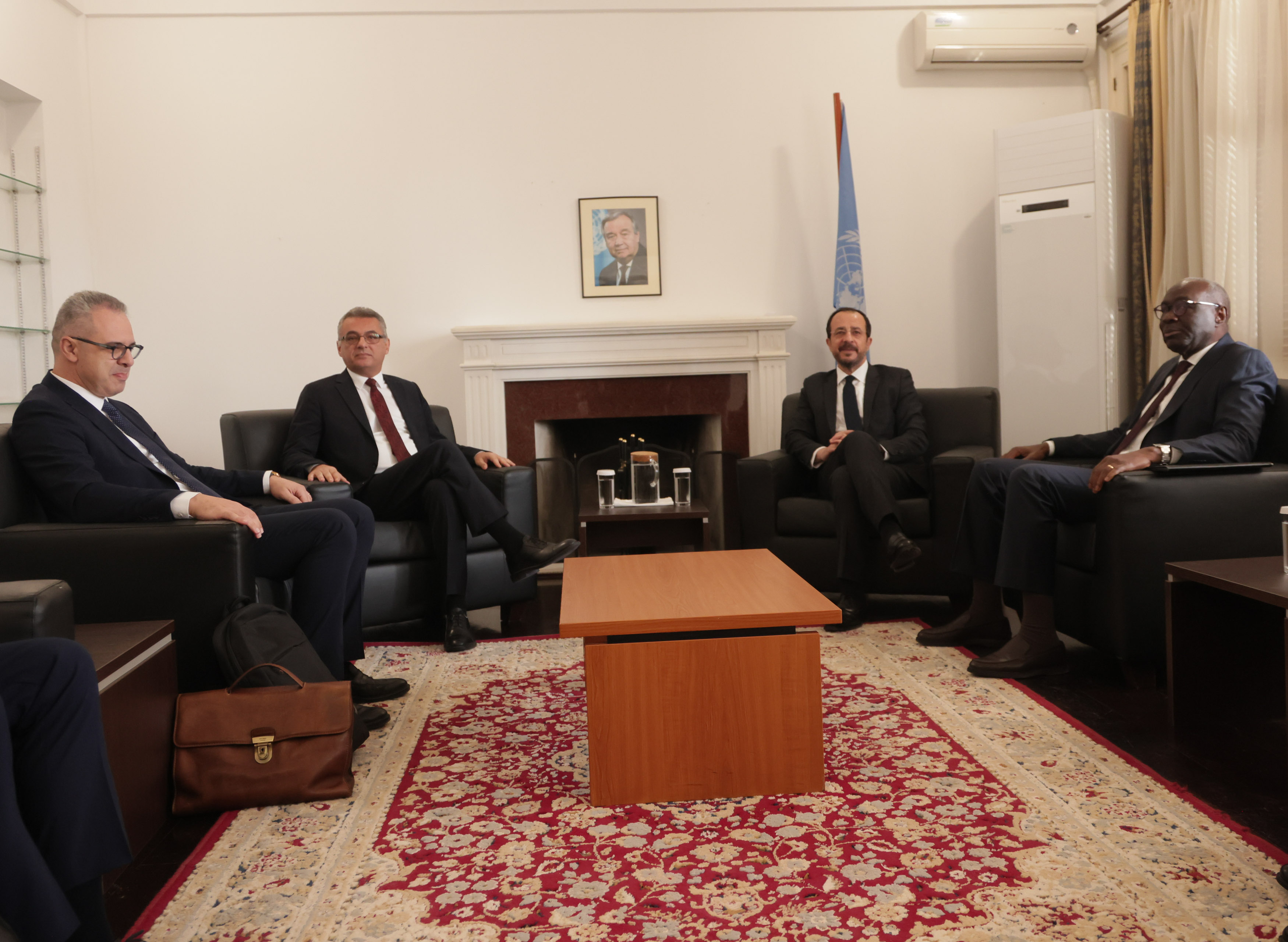 Τετ-α-τετ Χριστοδουλίδη-Έρχιουρμαν: «Δεν έγινε διαπραγμάτευση» - Πότε η συνάντηση με Ολγκίν