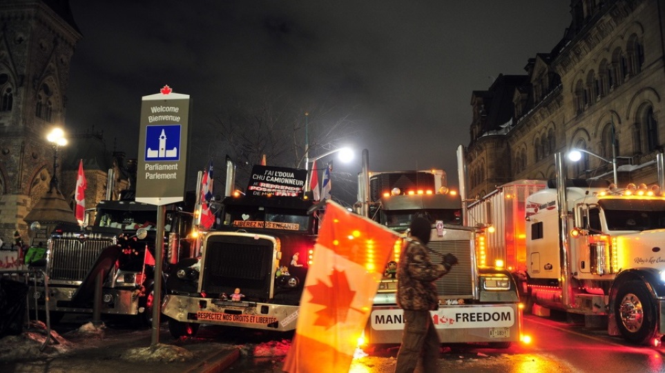 Χάος στον Καναδά: Σε απόγνωση από τον θόρυβο των φορτηγών οι κάτοικοι της Οτάβας
