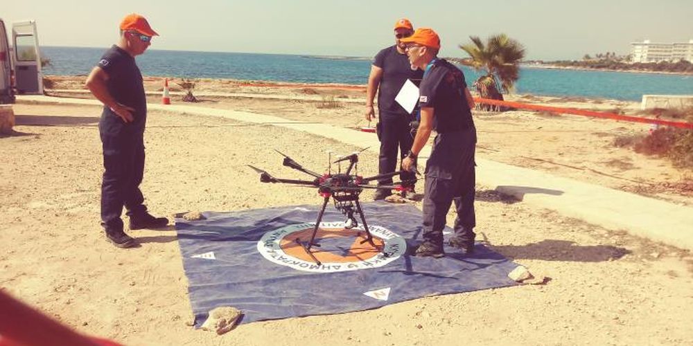 Με εξειδικευμένα drones για σκοπούς έκτακτης ανάγκης η Πολιτική Άμυνα