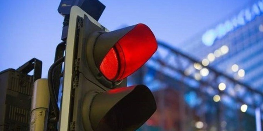 Εργασίες επιδιόρθωσης φώτων τροχαίας στη Λάρνακα - Κλείνει μέρος συγκεκριμένων δρόμων