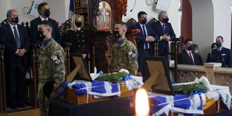 47 χρόνια μετά - Παραδόθηκαν τα οστά Ελλήνων ηρώων που σκοτώθηκαν στην εισβολή
