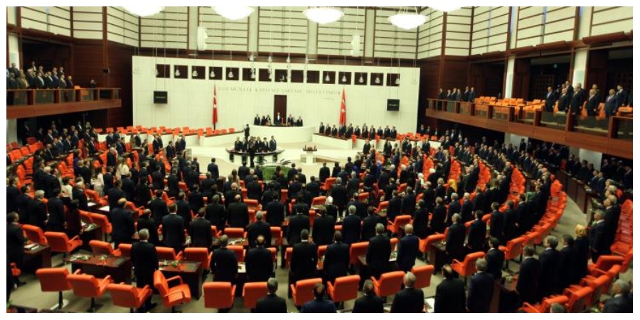 Εκτάκτως ενδέχεται να συγκληθεί την Πέμπτη η τουρκική βουλή για την αποστολή στρατού στη Λιβύη