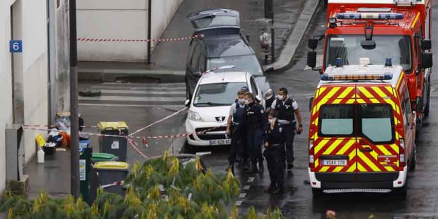 ΓΑΛΛΙΑ: Άλλοι πέντε άνδρες υπό κράτηση σε σχέση με την επίθεση στα παλιά γραφεία Charlie Hebdo