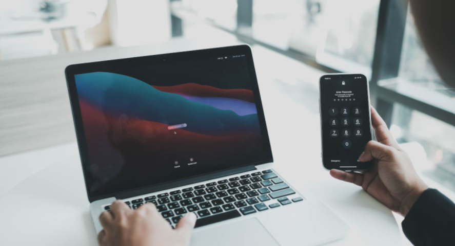VIDEO: Η Apple έδωσε μαθήματα marketing με τη νέα της διαφήμιση 