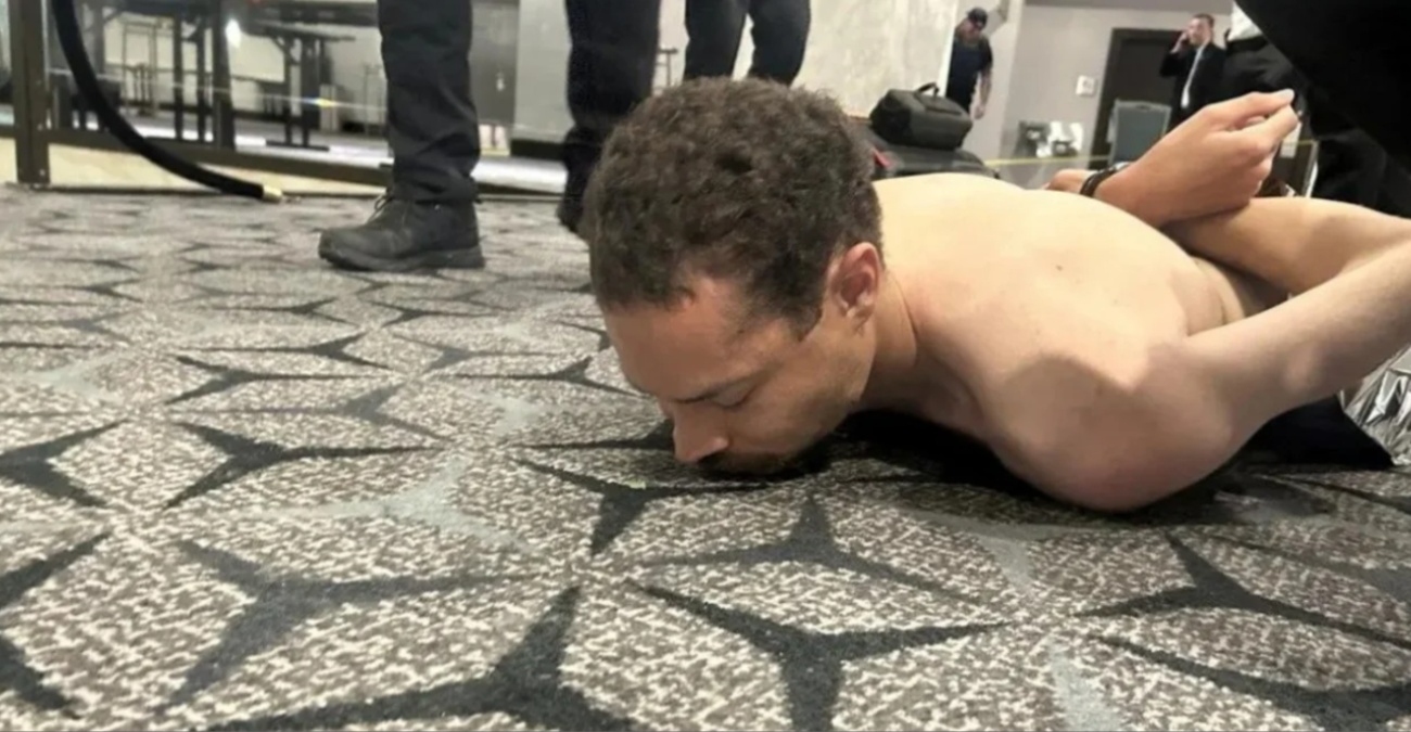 Για απόπειρα δολοφονίας του προέδρου των ΗΠΑ κατηγορείται ο ύποπτος για τους πυροβολισμούς -Αντιμετωπίζει μέχρι και ισόβια