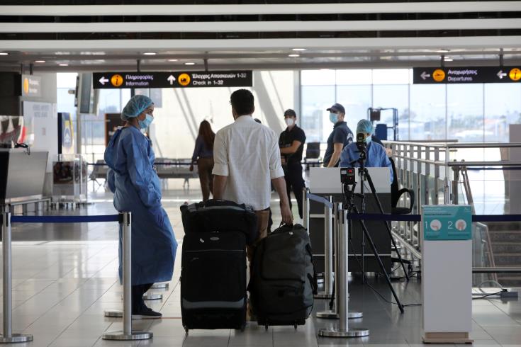 Καρούσος και Περδίος ενημέρωσαν την Επίτροπο Μεταφορών ΕΕ για μέτρα στα αεροδρόμια και συνδεσιμότητα