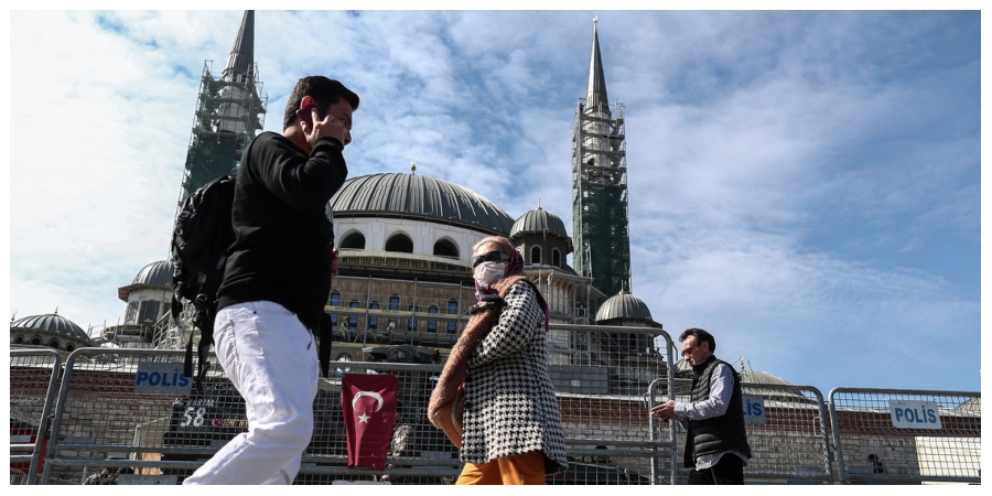 Στους 95 οι νεκροί και 2,131 τα νέα περιστατικά σε 24 ώρες στην Τουρκία