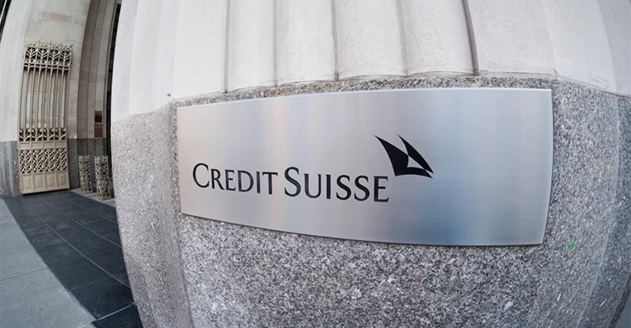 Τελευταία ευκαιρία στην UBS να εξαγοράσει την Credit Suisse και να τη σώσει από την κατάρρευση